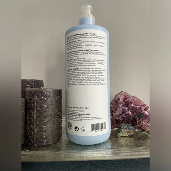 Olaplex No. 4C Bond Maintenance Clarifying Shampoo 1L - Picture 3 of 7